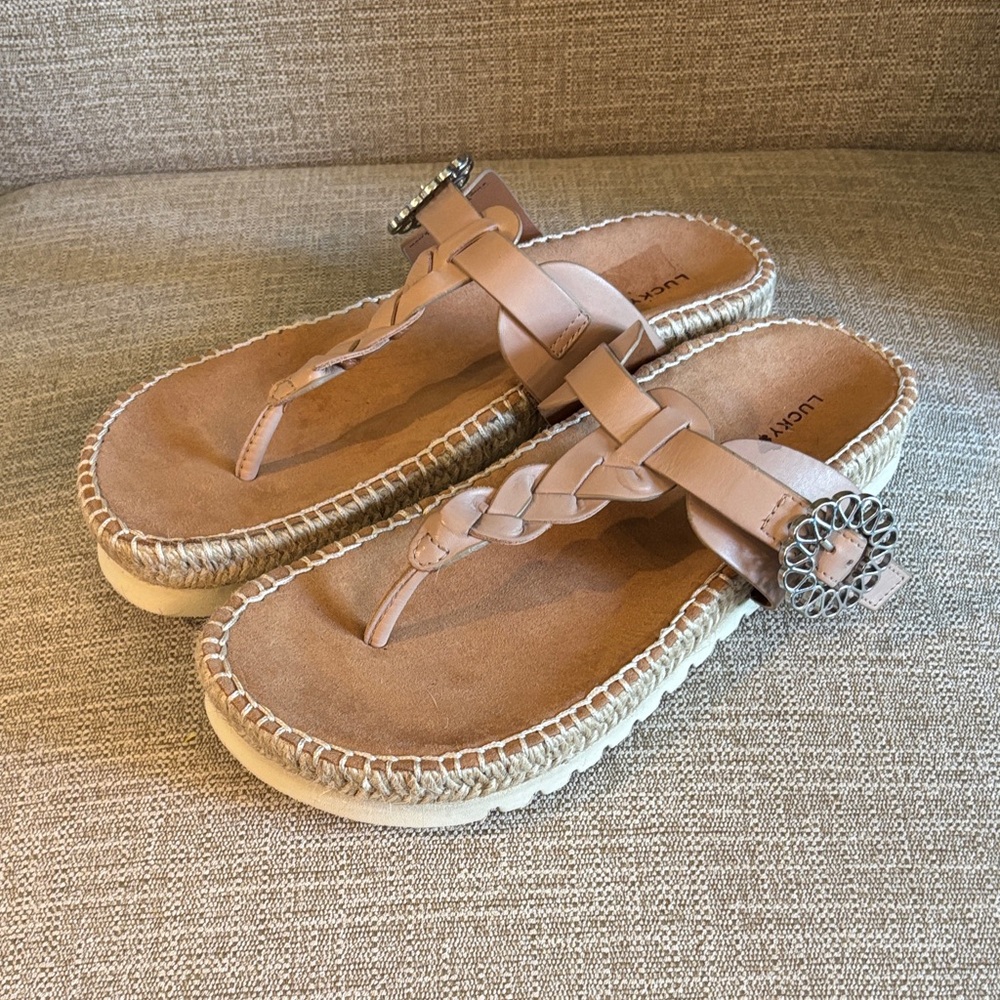 Lucky Brand NWOB Women's Beige Braided Sandals size 8.5